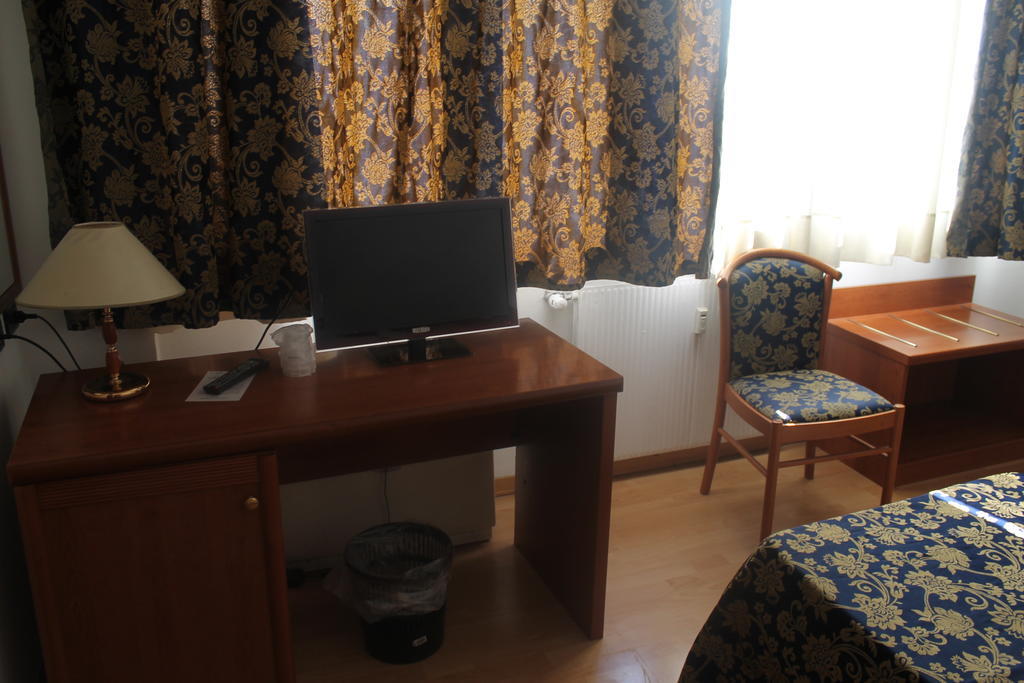 Albergo Vittoria Овада Номер фото