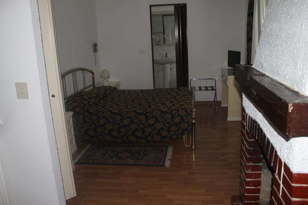 Albergo Vittoria Овада Номер фото